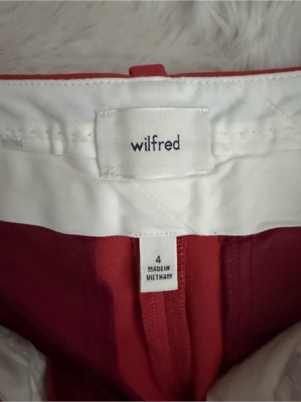 Aritzia Wilfred Pants in Pink